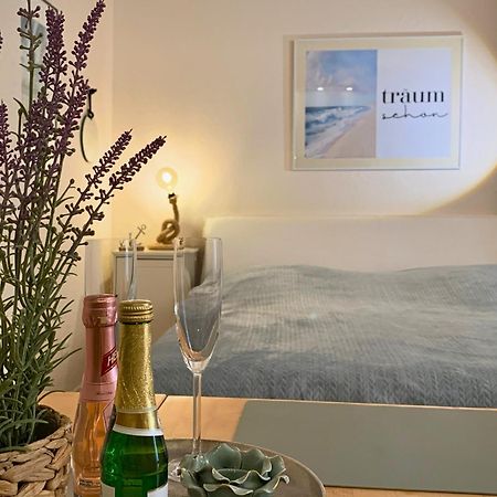 Duhnentraum Bestlage Am Sandstrand, Balkon,Meerblick, Parkplatz, Aufzug, Wlan, Bettwaesche,Handtuecher,Netflix Uvm Cuxhaven Kültér fotó